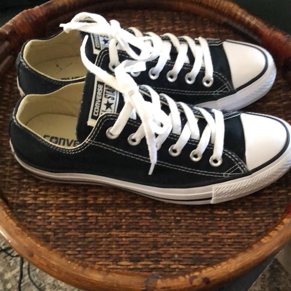 Converse - Picture 2 of 6